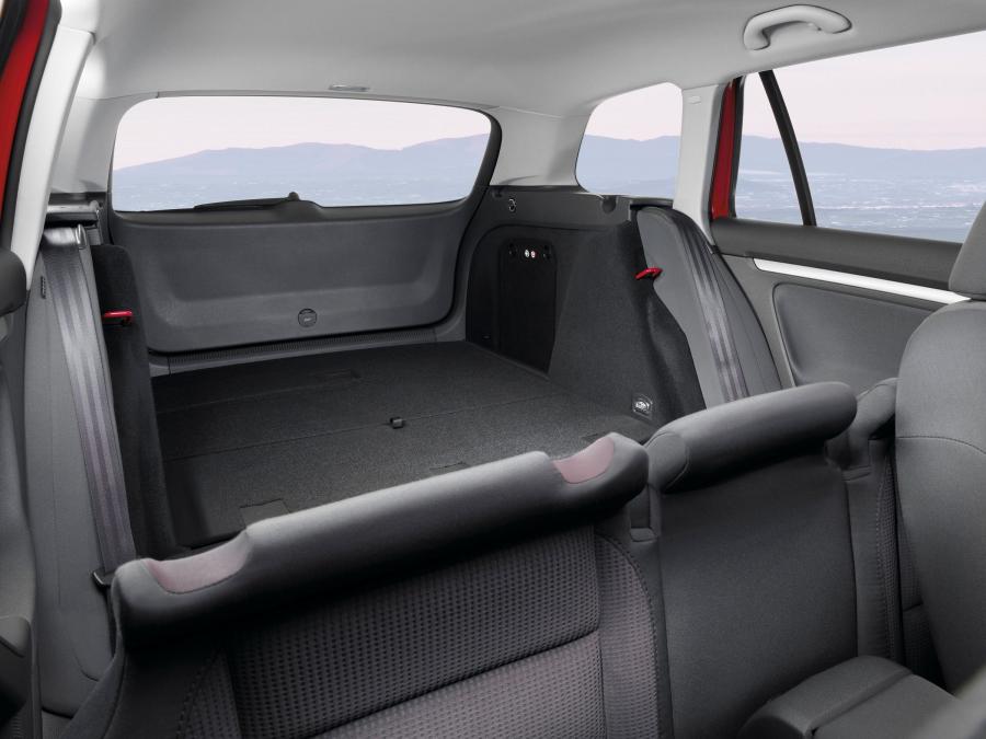  Volkswagen Golf Variant 2007 года  (фото 71 из 108)